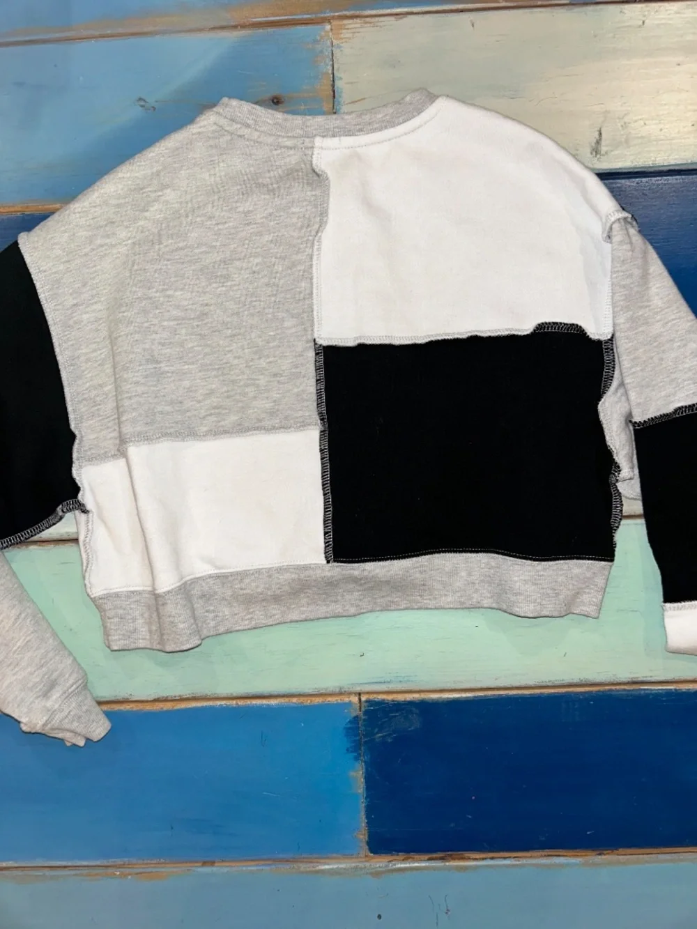 Garage Patchwork Colorblock Cropped Sweatshirt Women’s XS Exposed Seams